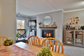 The Summit Suite at Whiffletree Vermont - Shuttle Bus, Pool, Summer Pool Killington